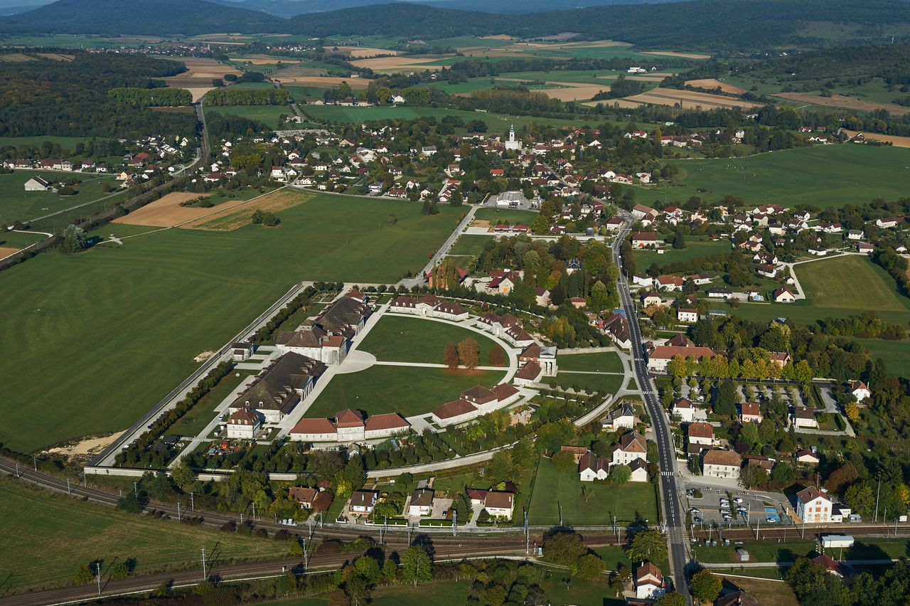 Communes Arc-Et-Senans BI-0164