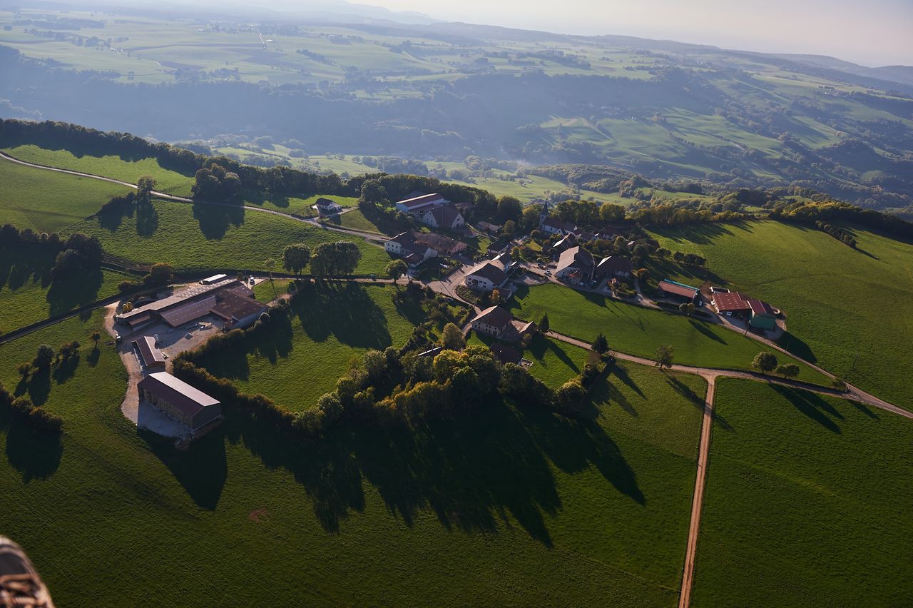 Communes Aresches BI-0205