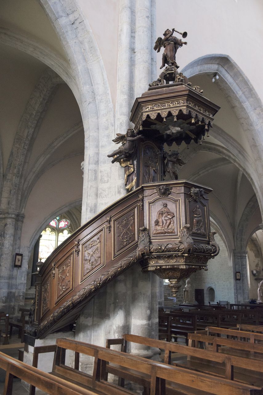 Communes Poligny int_eglise_poligny2